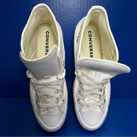 Converse Chuck Taylor All Star Lugged Hi-Top 2.0 Shoes in All White Canvas - Picture 8 of 11